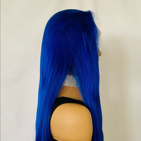 Gorgeous 28” Royal Blue 13x2.5 Versatile Lace Front Premium Fiber Wig - Picture 5 of 13